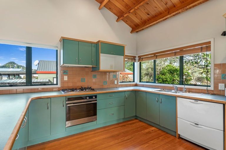 Photo of property in 7 Marquet Place, Tairua, 3508