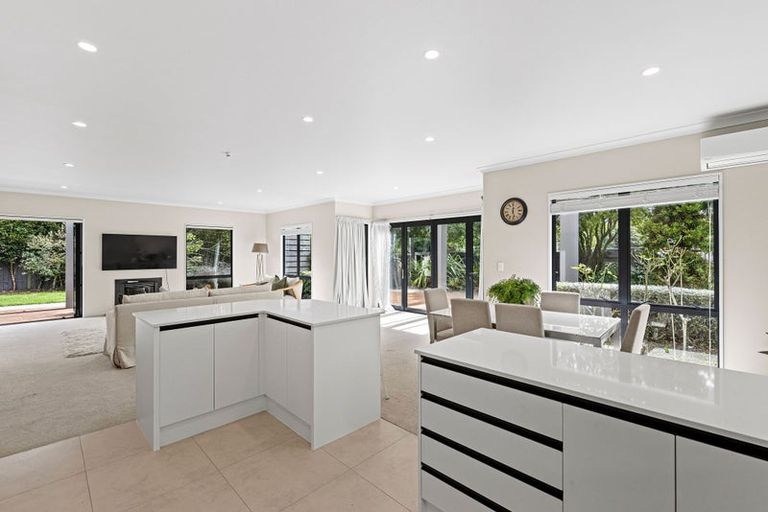 Photo of property in 42 Meadow Street, Papanui, Christchurch, 8052