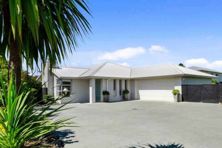 Photo of property in 5 Courtney Lane, Matakana, Warkworth, 0985