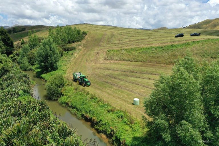 Photo of property in 211 Waitetuna Valley Road, Waitetuna, Raglan, 3295