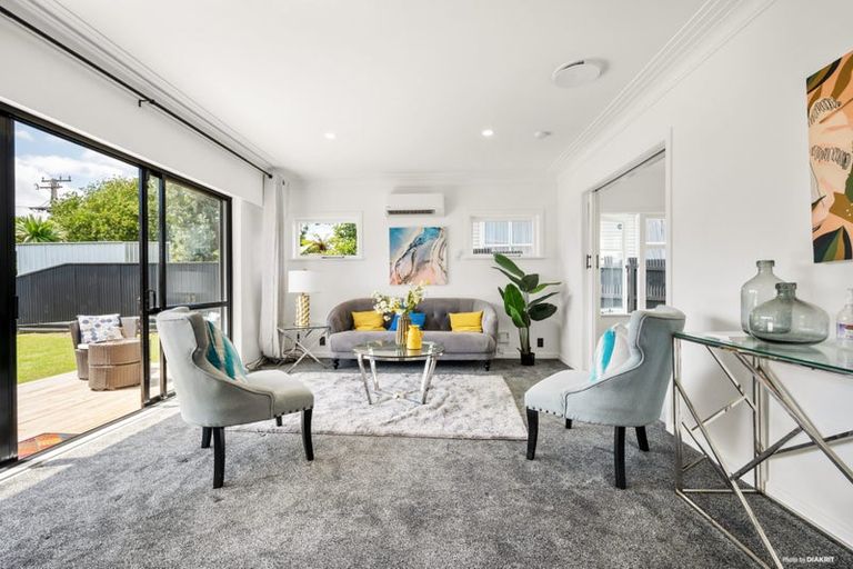 Photo of property in 1/15 Kohiwi Road, Manurewa, Auckland, 2102