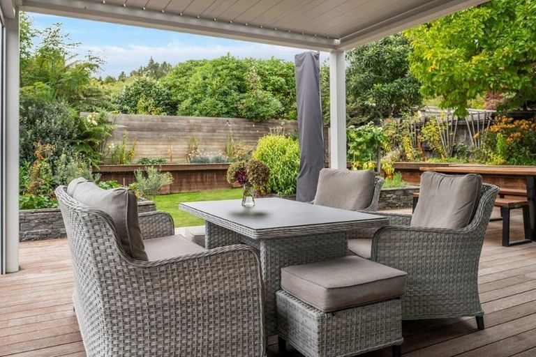 Photo of property in 70 Chesham Avenue, Waipahihi, Taupo, 3330