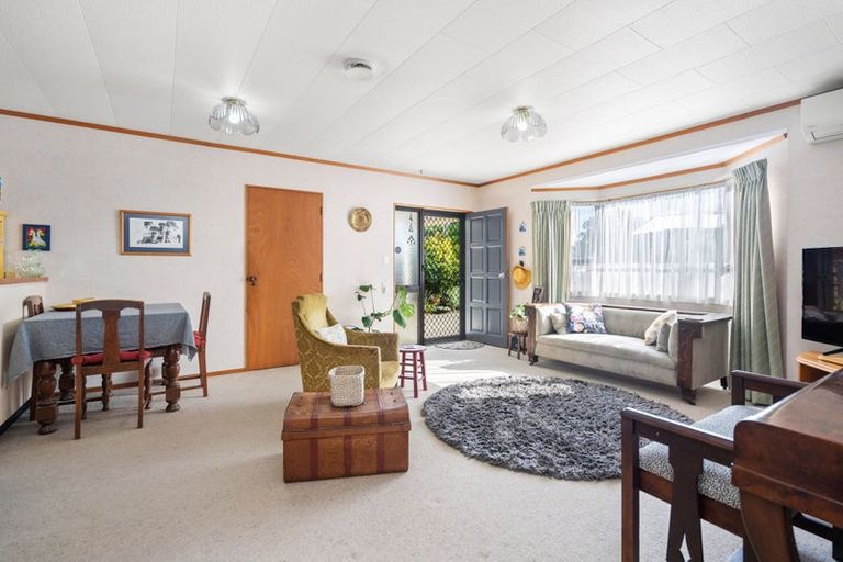 Photo of property in 4/1 Dinniss Avenue, Regent, Whangarei, 0112