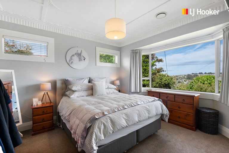 Photo of property in 112 Oakwood Avenue, Balaclava, Dunedin, 9011