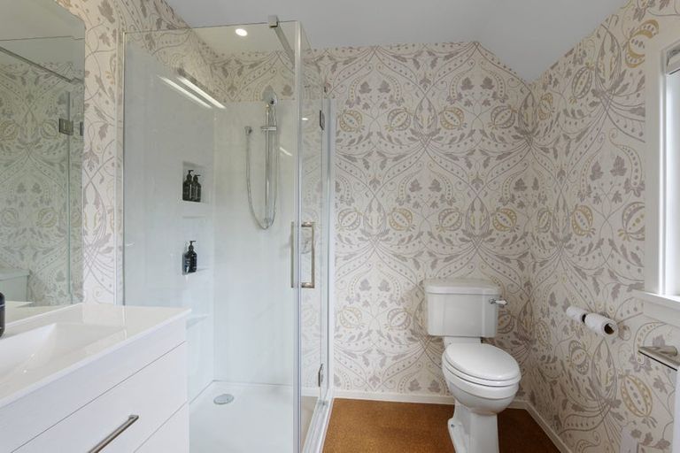 Photo of property in 16 Desmond Street, Merivale, Christchurch, 8014