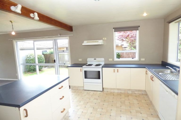 Photo of property in 1/210 Yaldhurst Road, Avonhead, Christchurch, 8042