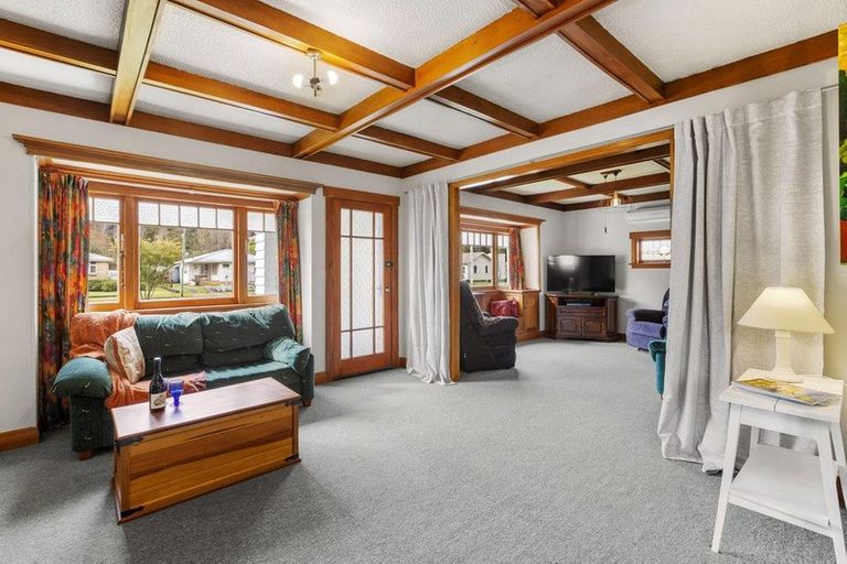 Photo of property in 57 Taupo Road, Taumarunui, 3920