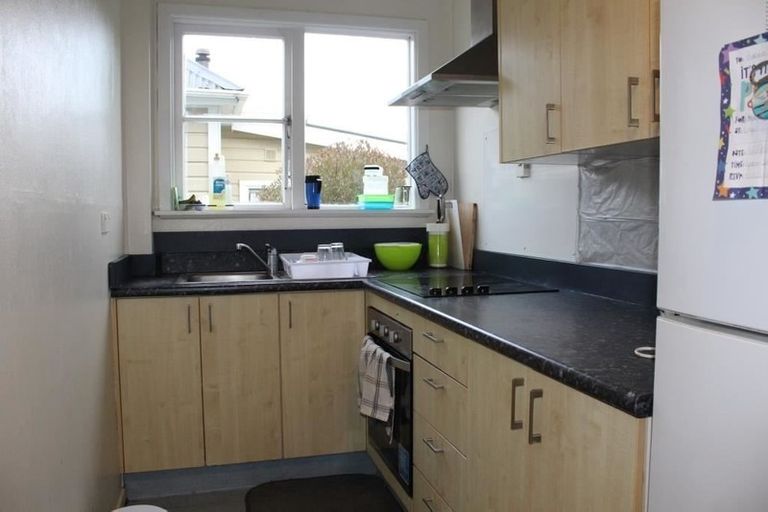 Photo of property in 212 Kaikorai Valley Road, Bradford, Dunedin, 9011