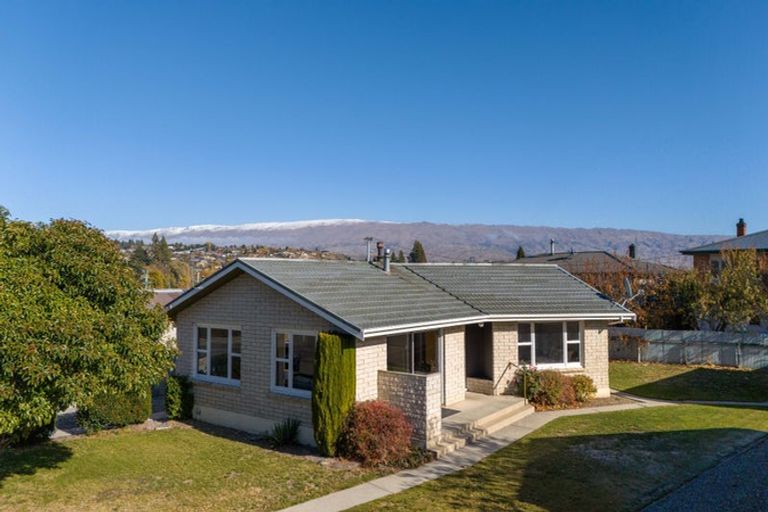 Photo of property in 14 Fox Street, Alexandra, 9320