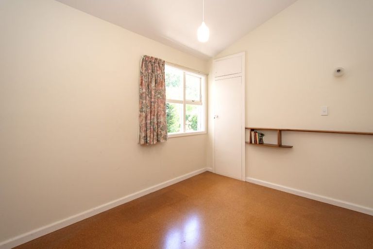 Photo of property in 49 Torquay Place, Bryndwr, Christchurch, 8053