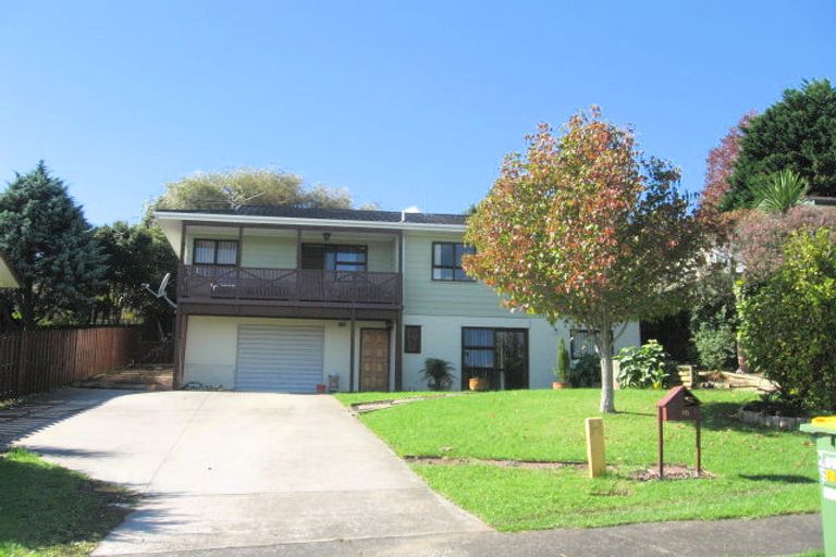 Photo of property in 10 Marco Place, Highland Park, Auckland, 2010