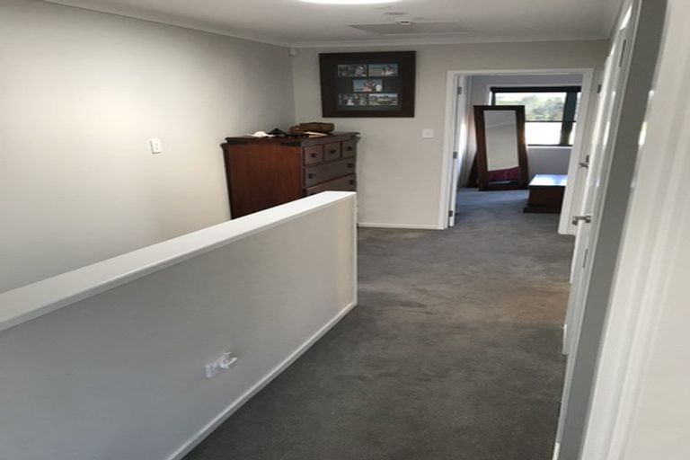Photo of property in 14 Pukewhero Rise, Westgate, Auckland, 0614