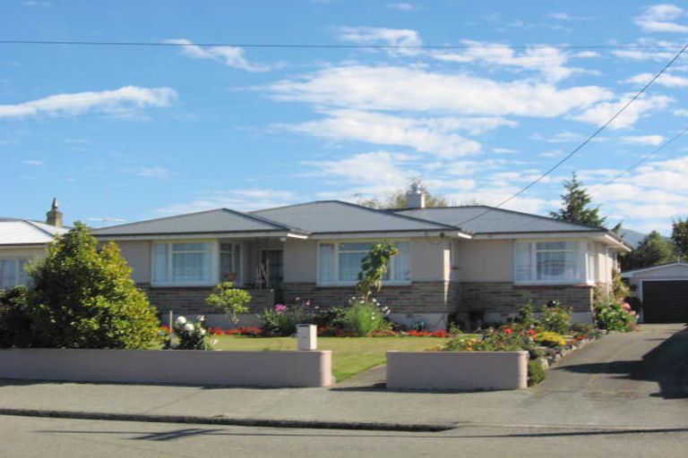 Photo of property in 34 Belt Street, Waimate, 7924