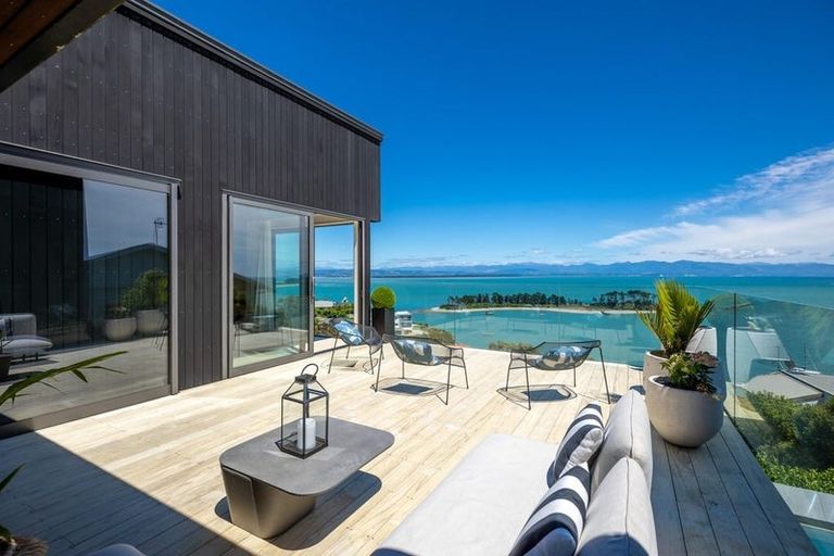 Photo of property in 5 Albert Road, Stepneyville, Nelson, 7010