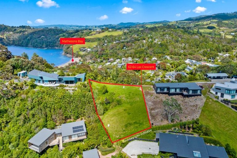 Photo of property in 62-64 Lax Crescent, Leigh, 0985