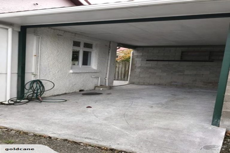 Photo of property in 28 Chamberlain Road, Karori, Wellington, 6012