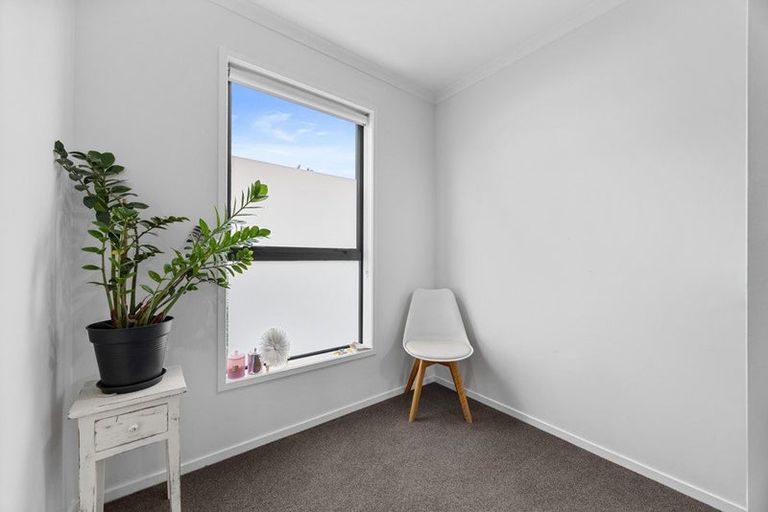 Photo of property in 500c Te Atatu Road, Te Atatu Peninsula, Auckland, 0610