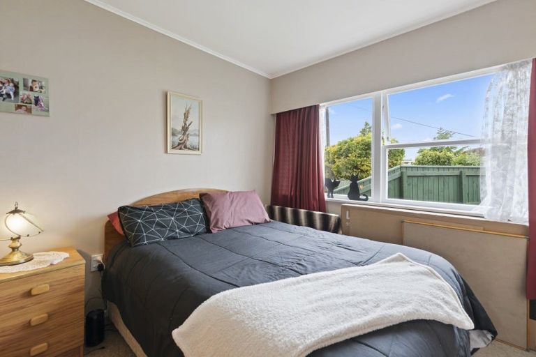 Photo of property in 634 Queen Street East, Levin, 5510
