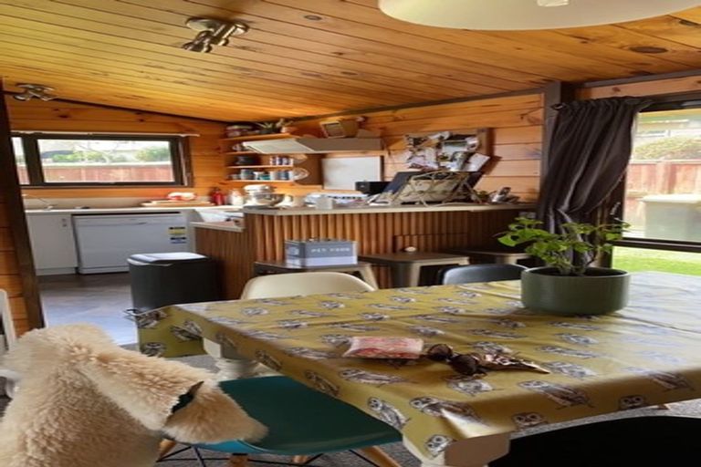 Photo of property in 48 Victory Street, Welcome Bay, Tauranga, 3112