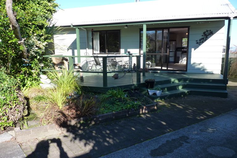 Photo of property in 5b Gillies Avenue, Taupo, 3330