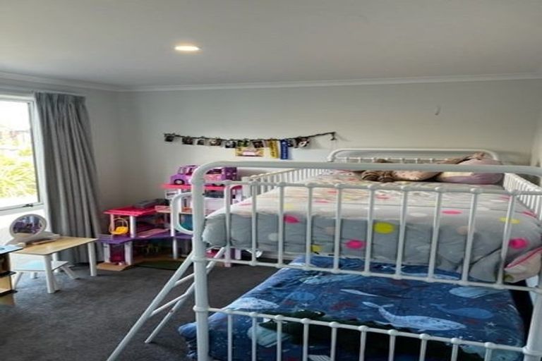 Photo of property in 96 Sentinel Avenue, Omokoroa, 3114