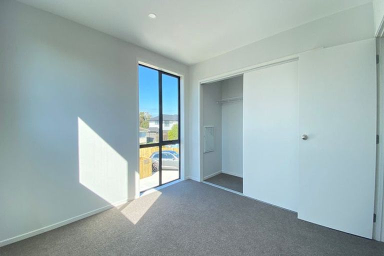 Photo of property in 11d Kelburn Lane, Mangere, Auckland, 2022