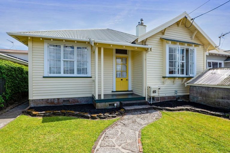 Photo of property in 84 Lorna Street, Lynmouth, New Plymouth, 4310