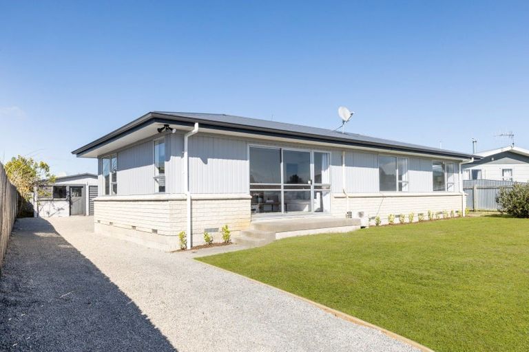 Photo of property in 61 Diaz Drive, Flaxmere, Hastings, 4120