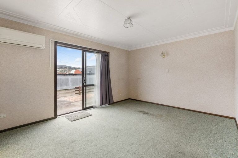 Photo of property in 65d Wesley Street, South Dunedin, Dunedin, 9012