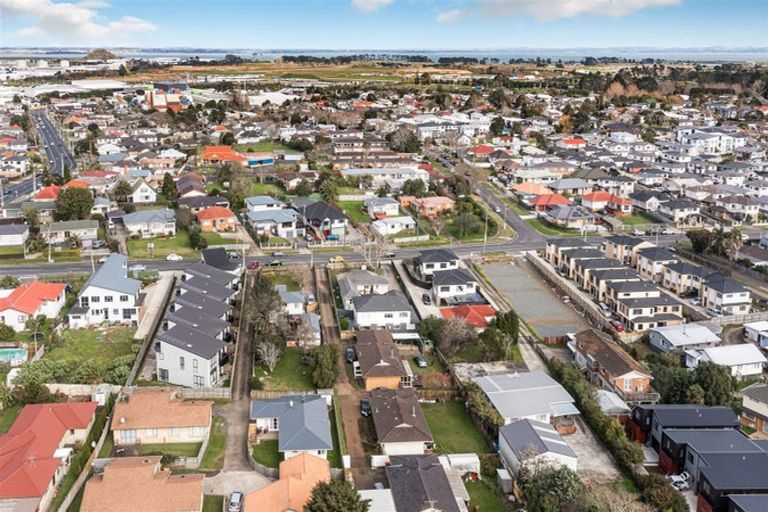 Photo of property in 17b Pah Road, Papatoetoe, Auckland, 2025