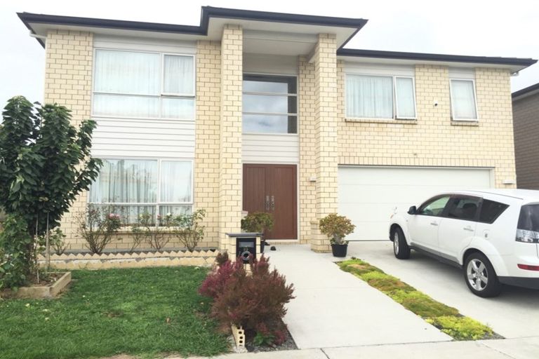 Photo of property in 23 Dromoland Drive, Flat Bush, Auckland, 2019