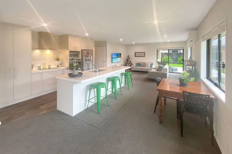 Photo of property in 8 Te Kereme Street, Marshland, Christchurch, 8083