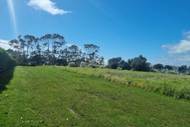 Photo of property in 88 Omana Avenue, Shelly Beach, South Head, 0874