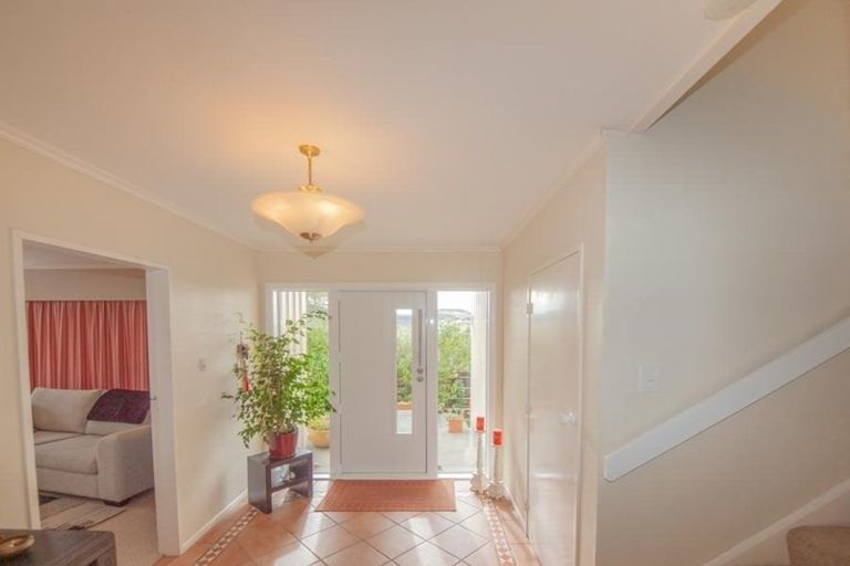 Photo of property in 25 Cranwell Street, Churton Park, Wellington, 6037