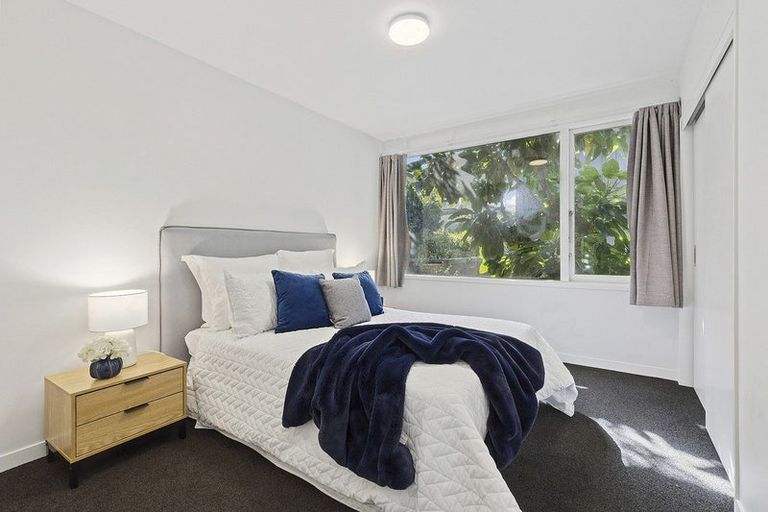 Photo of property in 7/74 Derwent Street, Island Bay, Wellington, 6023