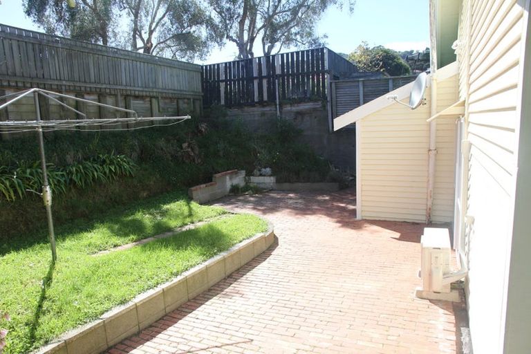Photo of property in 36 Tamar Street, Island Bay, Wellington, 6023