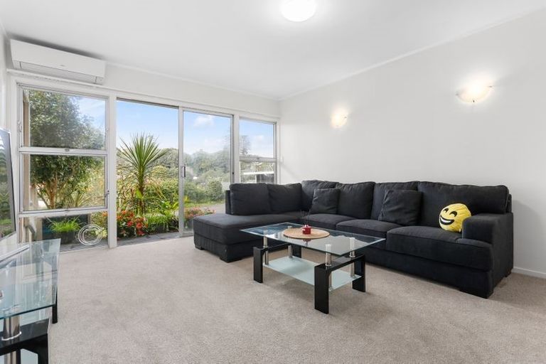 Photo of property in 2/23b Hillsborough Road, Hillsborough, Auckland, 1042