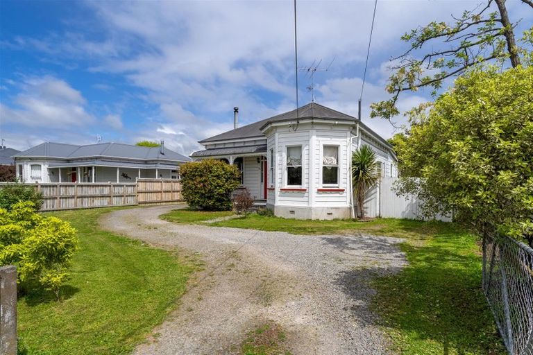 Photo of property in 75 Lincoln Road, Masterton, 5810