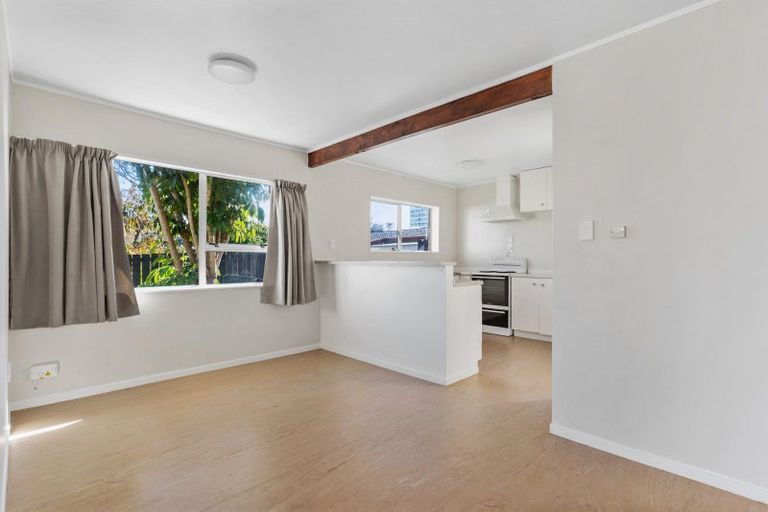 Photo of property in 2/26 Byron Avenue, Takapuna, Auckland, 0622