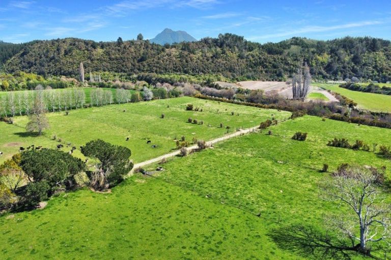 Photo of property in 418 Galatea Road, Te Teko, 3192