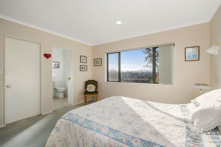 Photo of property in 16 Donegal Place, Katikati, 3129