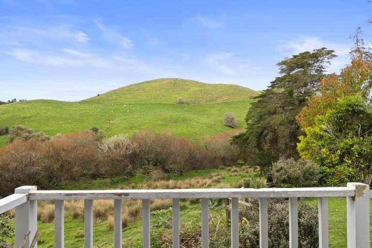 Photo of property in 173 Dunn Road, Ararimu, Drury, 2579