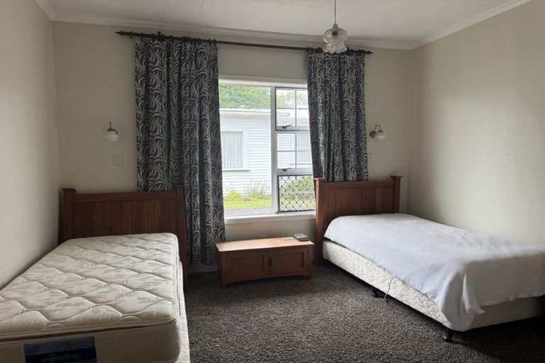 Photo of property in 55 Pohutukawa Place, Bell Block, New Plymouth, 4312