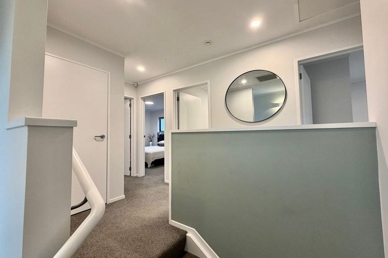 Photo of property in 99 Battalion Drive, Papakura, 2110