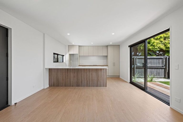 Photo of property in 2/24 Southey Street, Sydenham, Christchurch, 8023