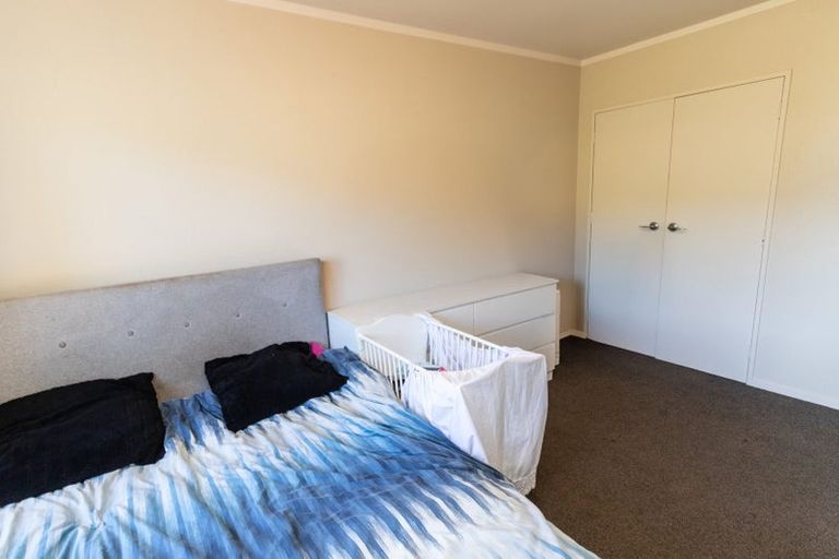 Photo of property in 13b Florio Terrace, Tawa, Wellington, 5028