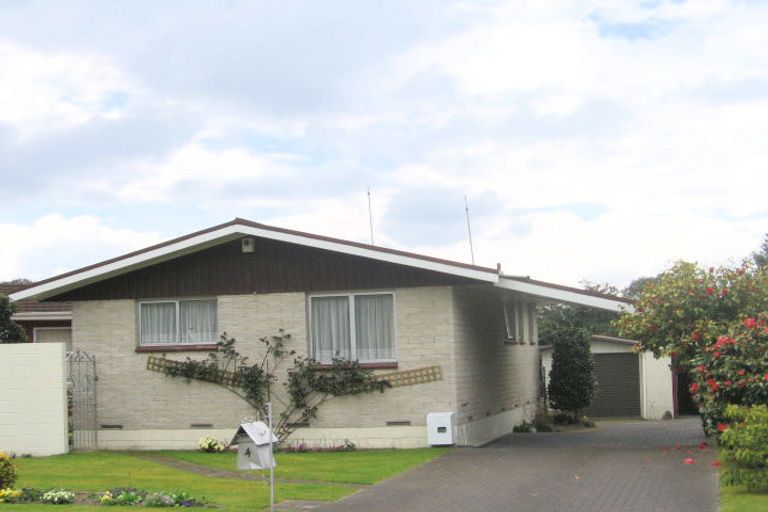 Photo of property in 4 Hapi Street, Pomare, Rotorua, 3015