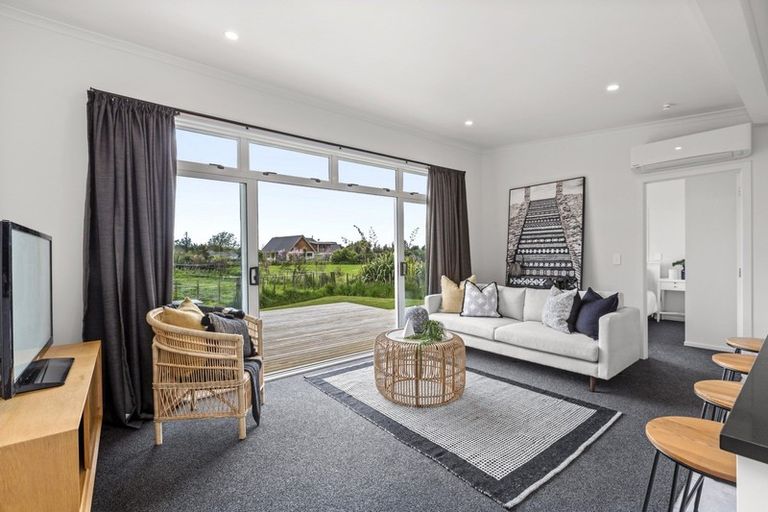 Photo of property in 33 Platt Road, Newstead, Hamilton, 3287