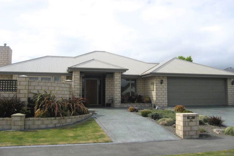 Photo of property in 24 Glencullen Drive, Casebrook, Christchurch, 8051