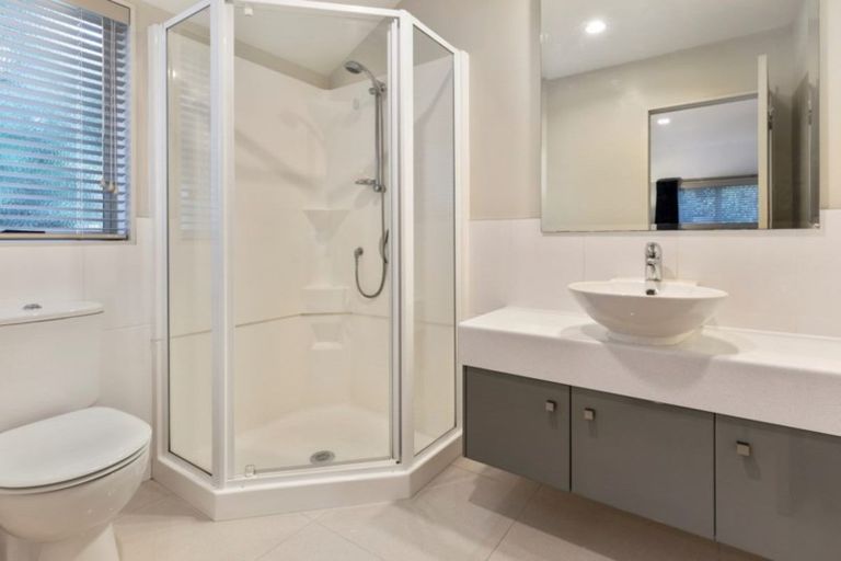 Photo of property in 23 Hendrika Court, Hobsonville, Auckland, 0618